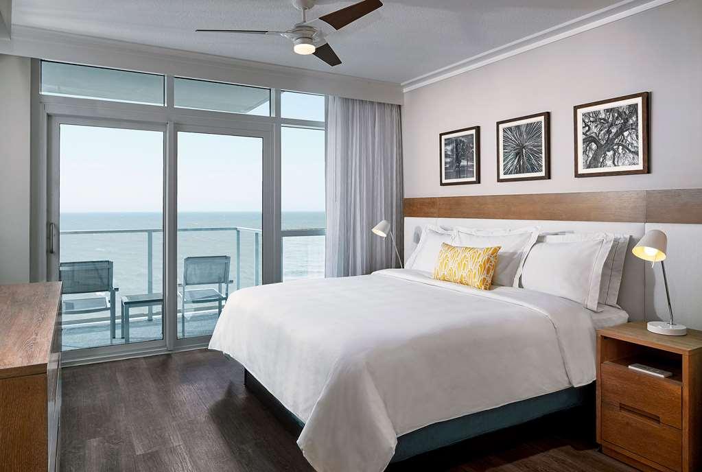 Hilton Grand Vacations Club Ocean Enclave Myrtle Beach Room photo